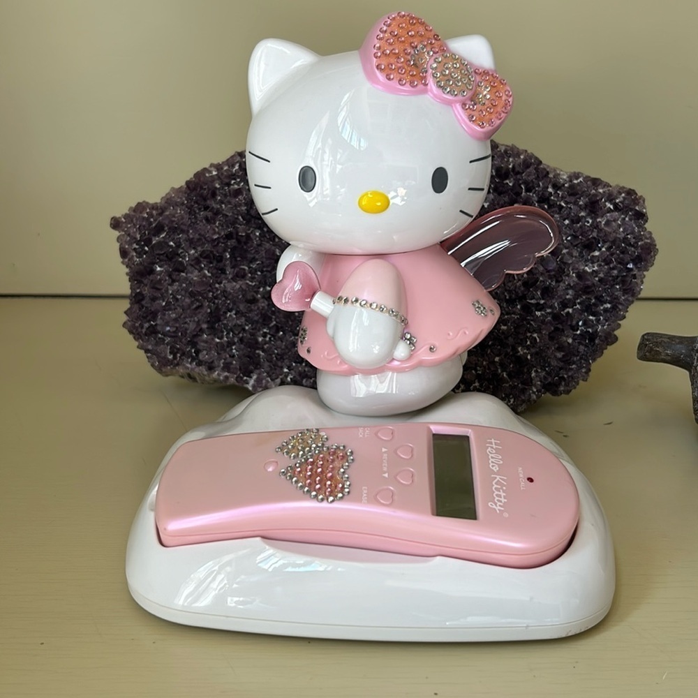 Vintage Hello Kitty Telephone